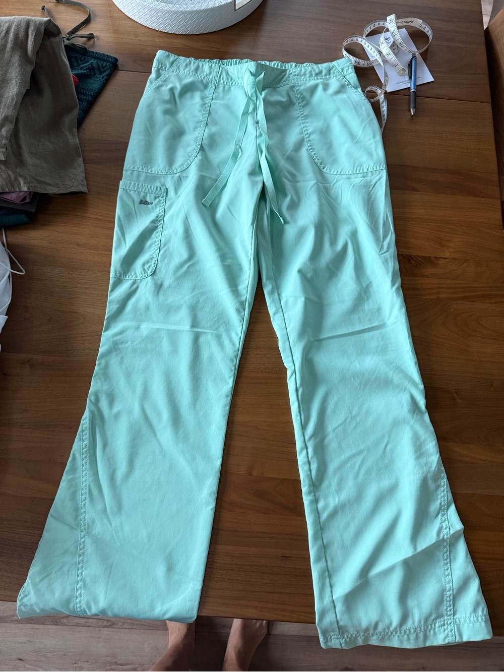 Koi Scrub Pants, Size Medium, Mint Color